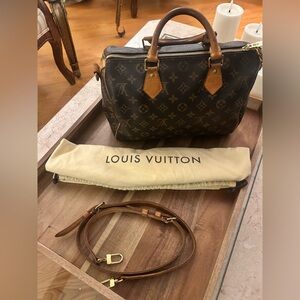 Louis Vuitton speddy 30